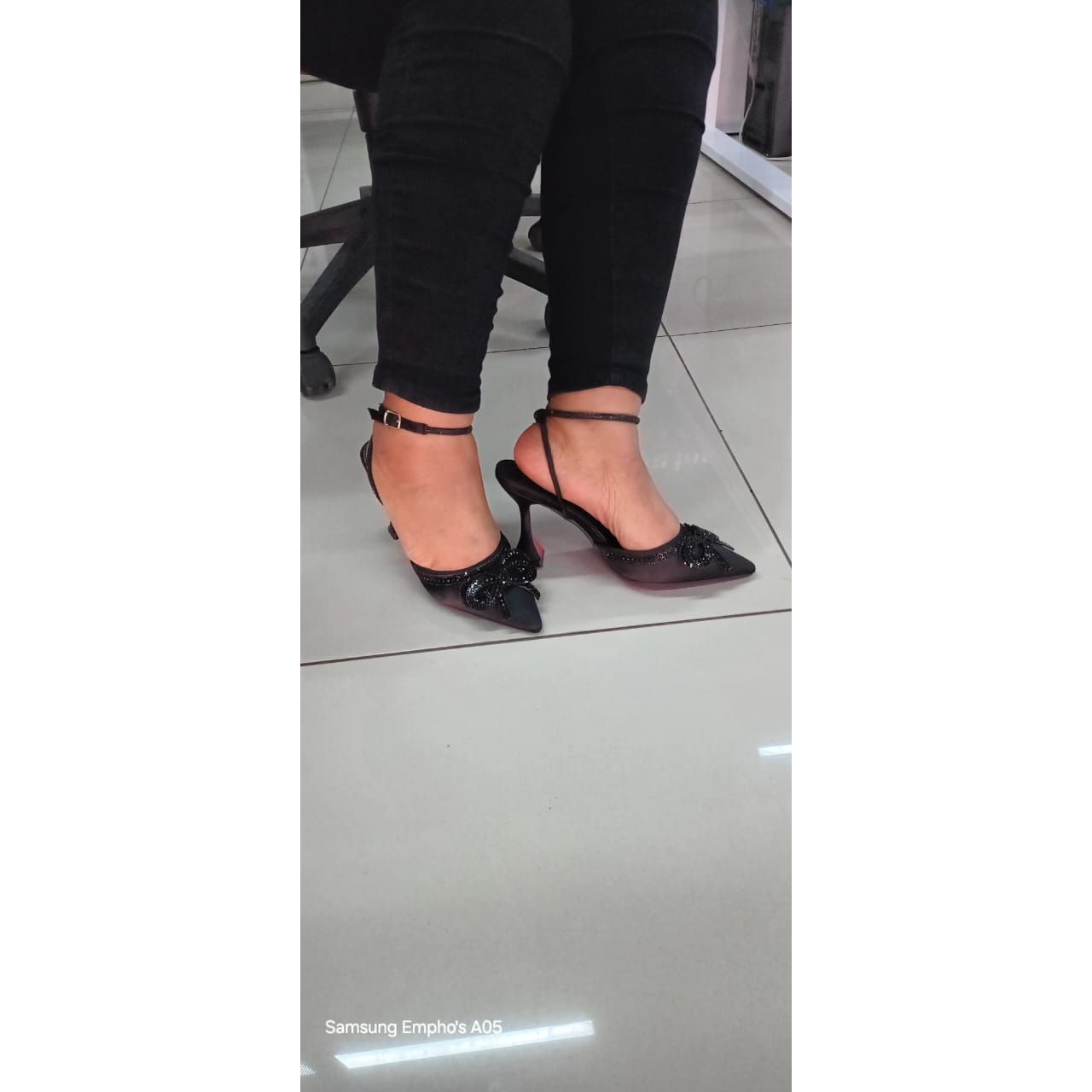 Sparkling Thin Heels Pointed Bow Water Diamond Heels Shoes