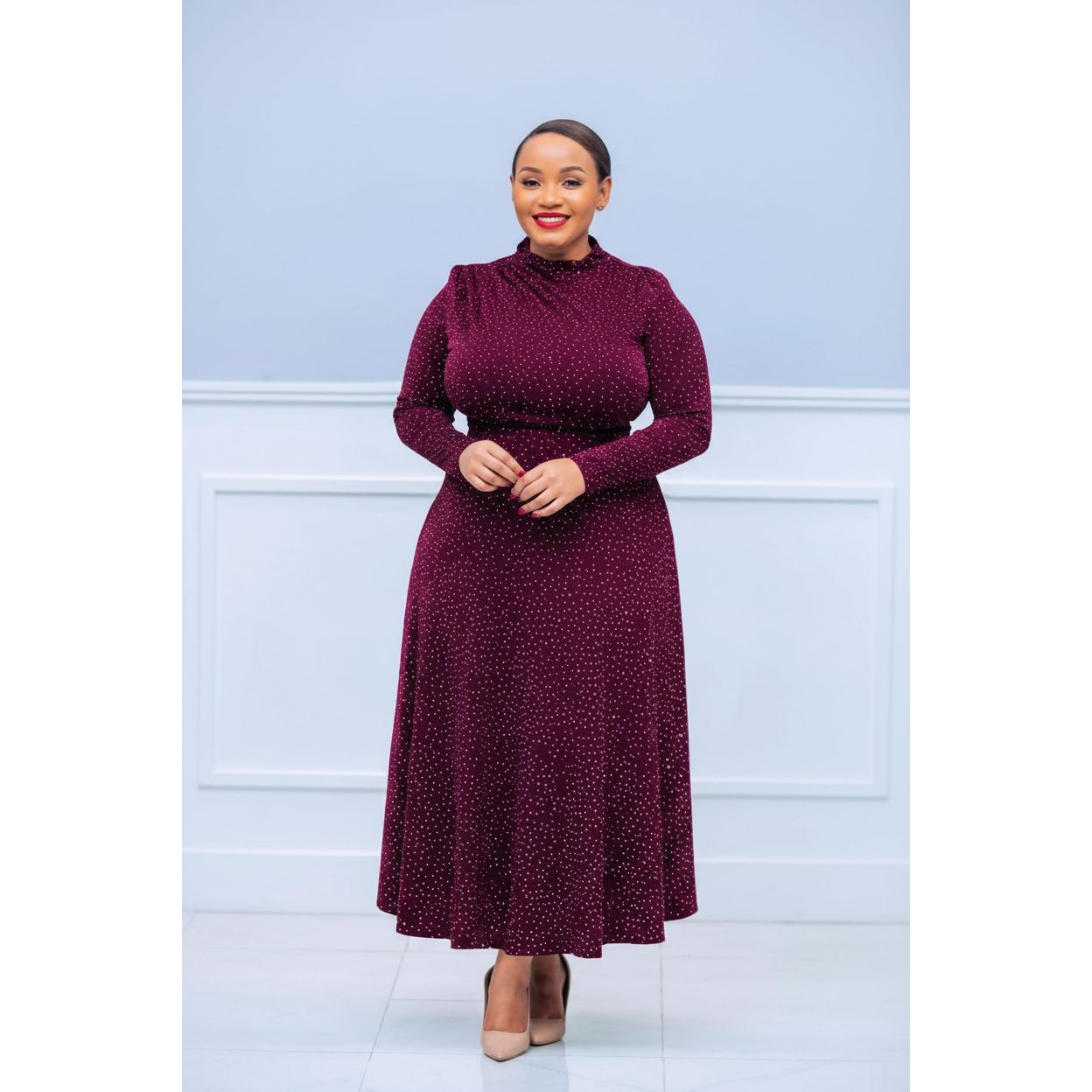 Plus Size Sequin Decor Shiny Round Neck Cocktail Dress