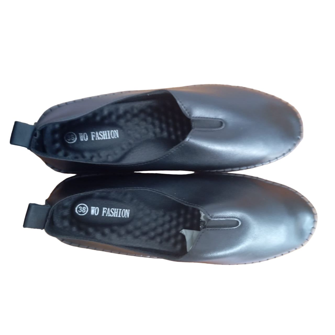 Women Black Solid Loafers