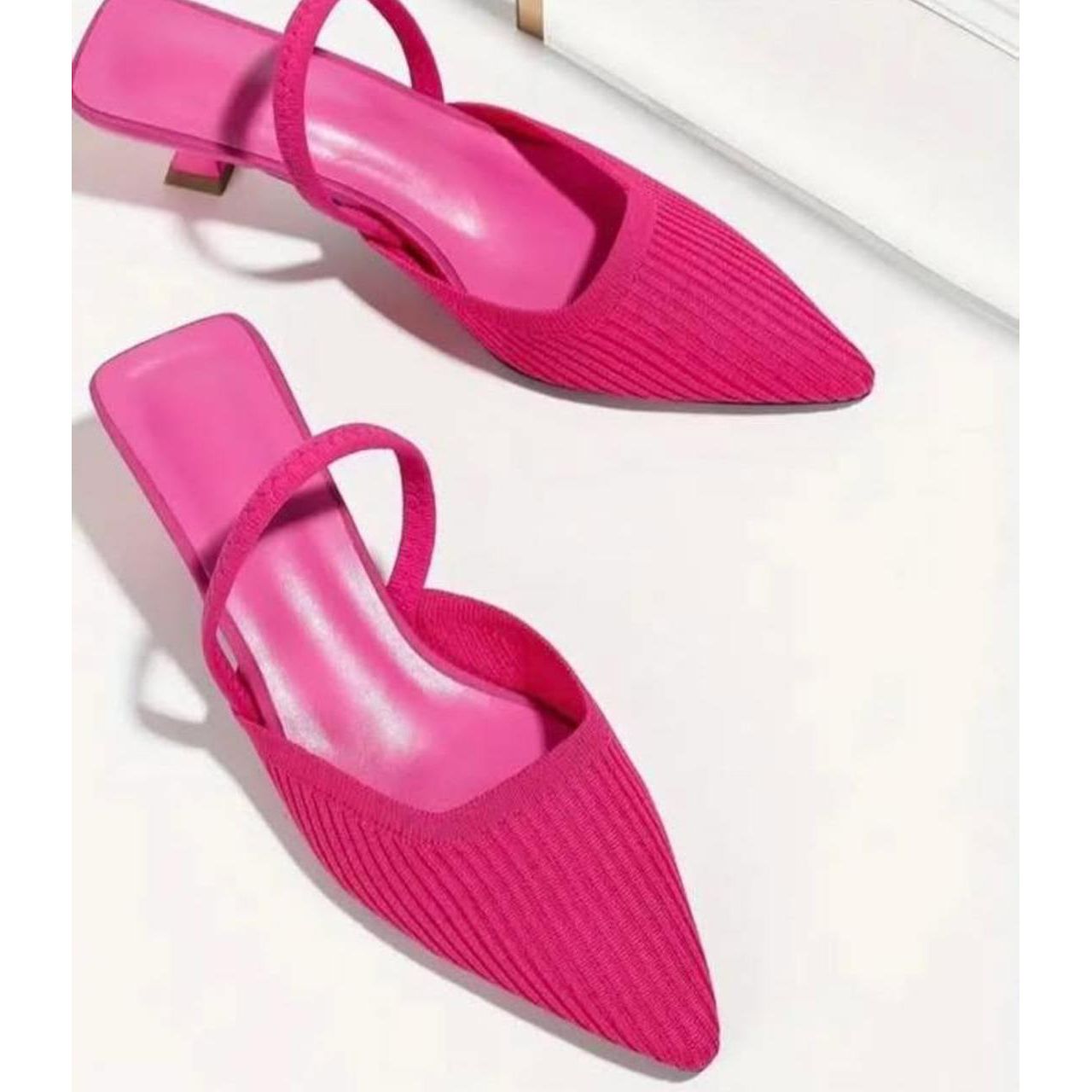 Kitten heel slingback pumps