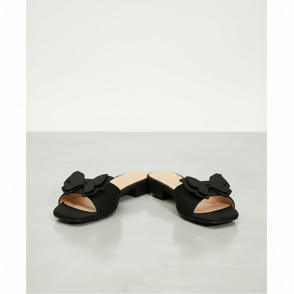 Butterfly Flower Decor Chunky Heel White High-Heeled Sandals