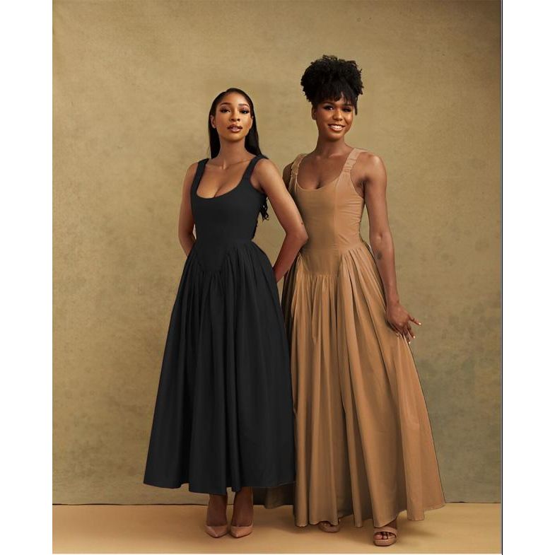 Elegant Sleeveless Flare Maxi Dress