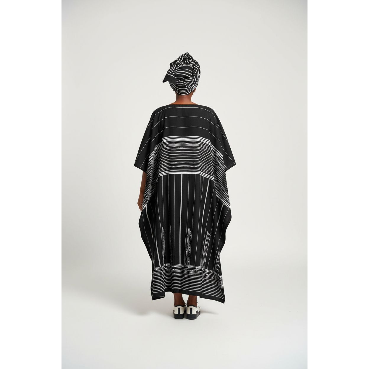 Woman’s Round-Neck Maxi Dress