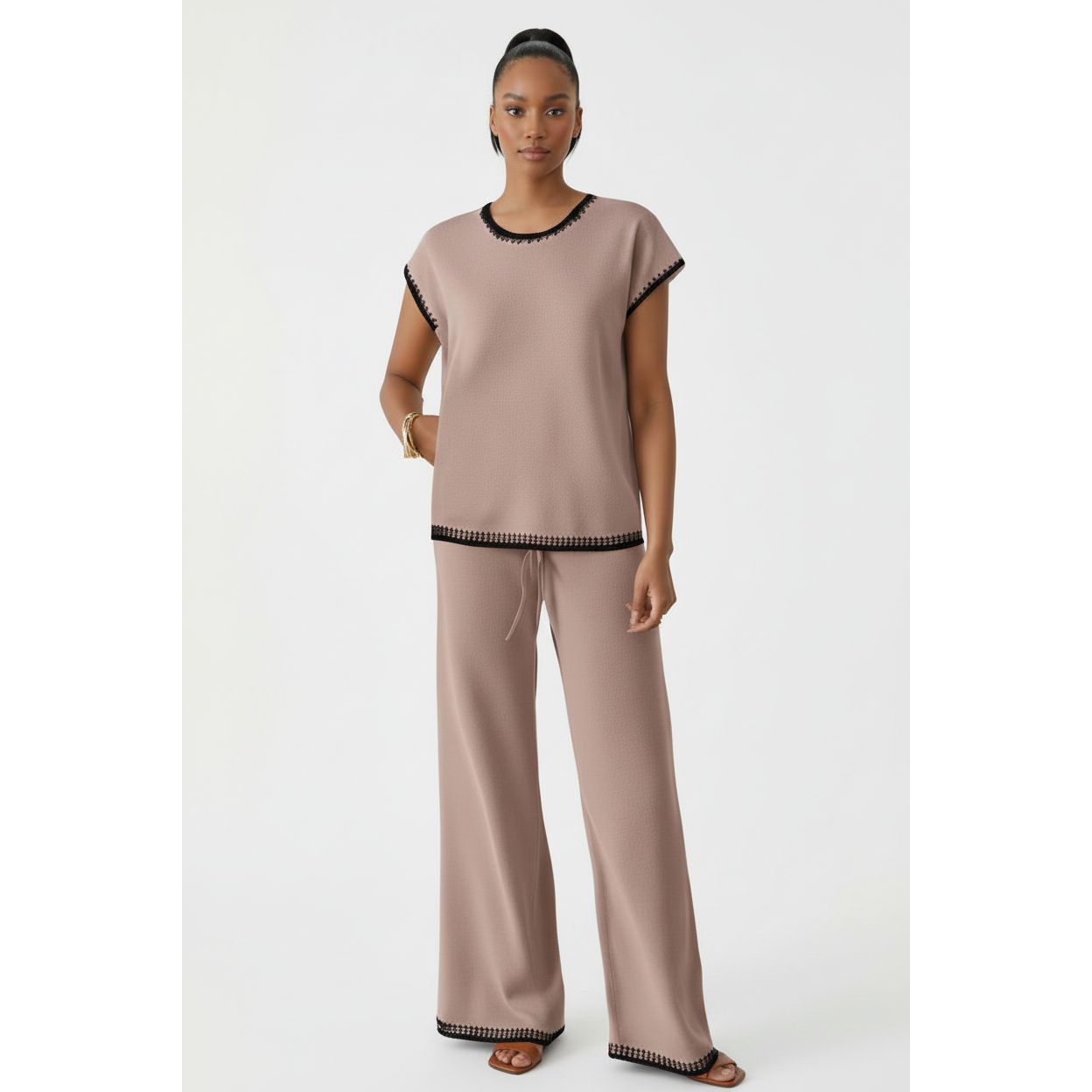 Contrast Trim Two-Piece Loungewear Set