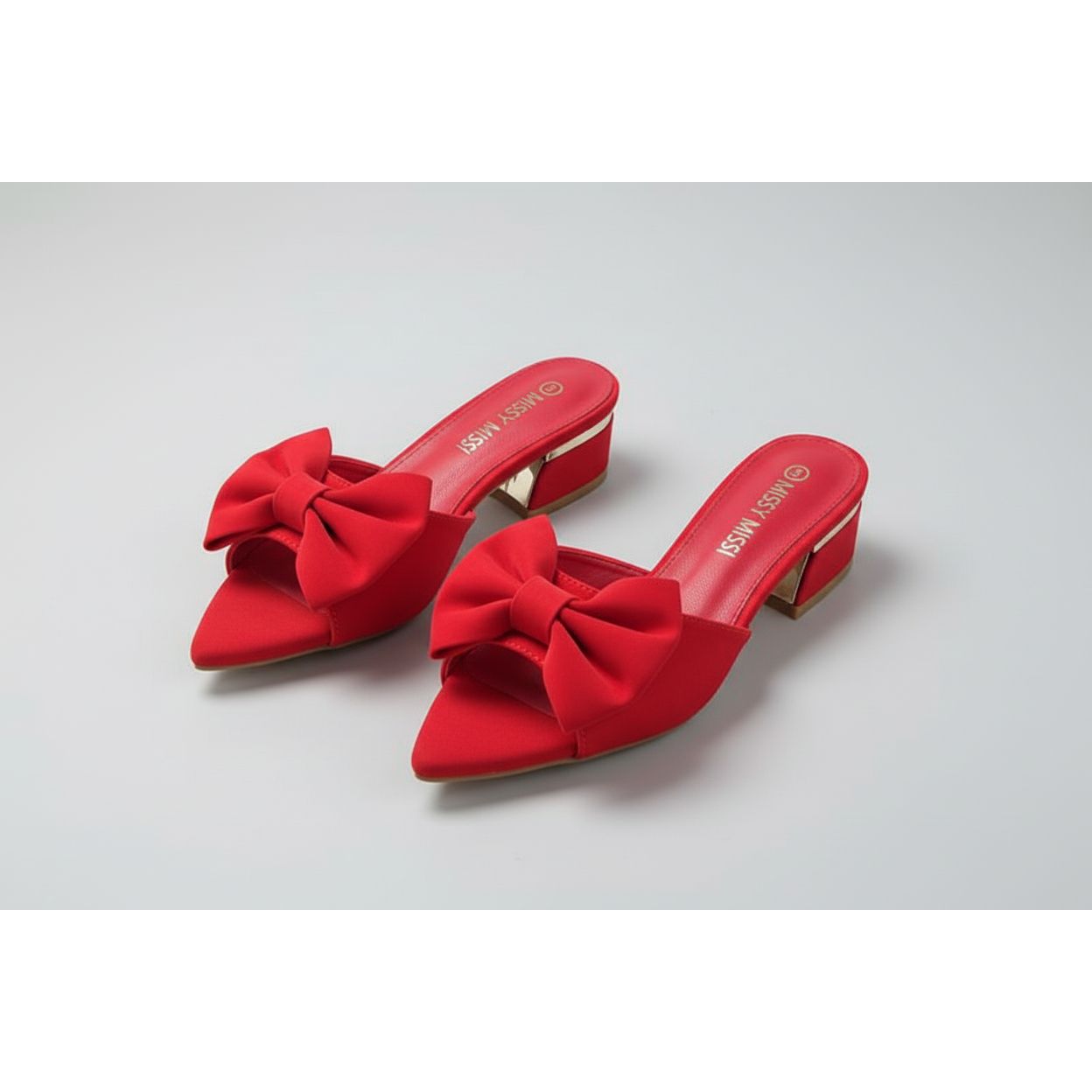Ladies Bow-Knot Slip-On Sandal