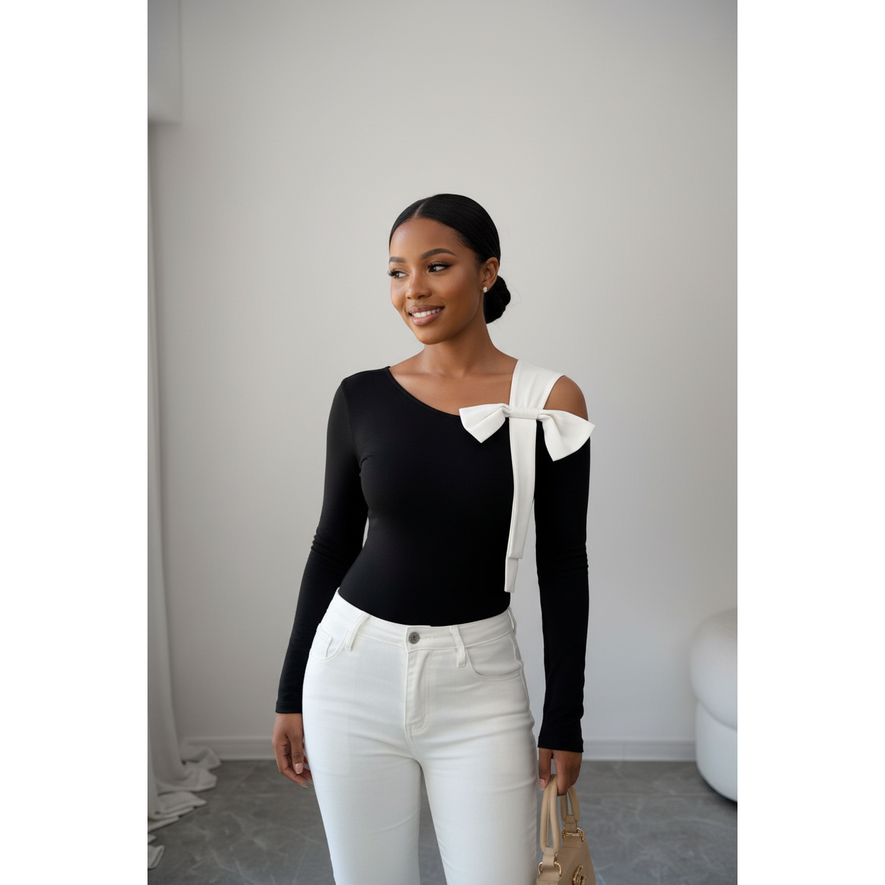 Ladies Elegant Off-the-shoulder Bowknot Long Sleeve Tops