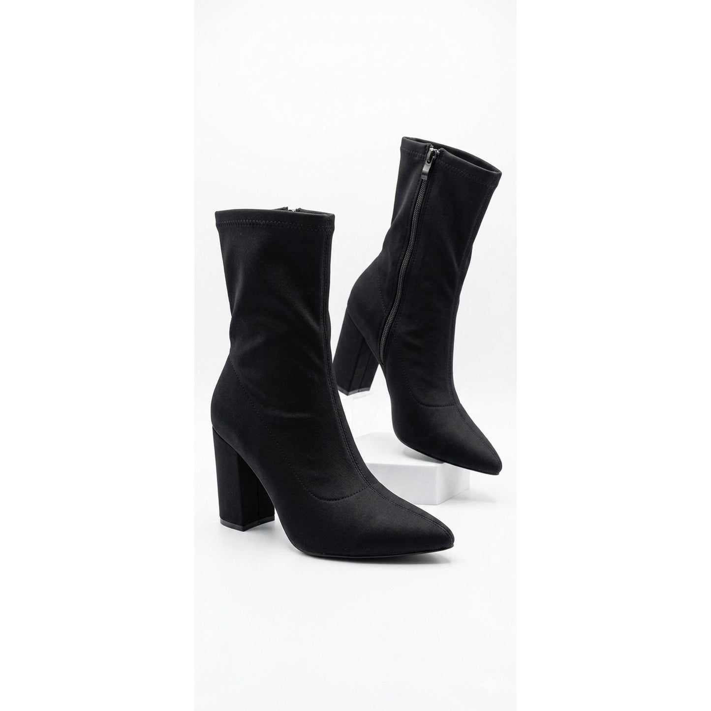 Stretchy Sock Block Heel Pointed Toe Boots