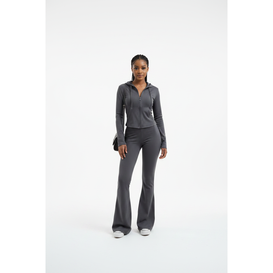 Activewear Gym Set – Zip-Up Jacket & Flare Leggings