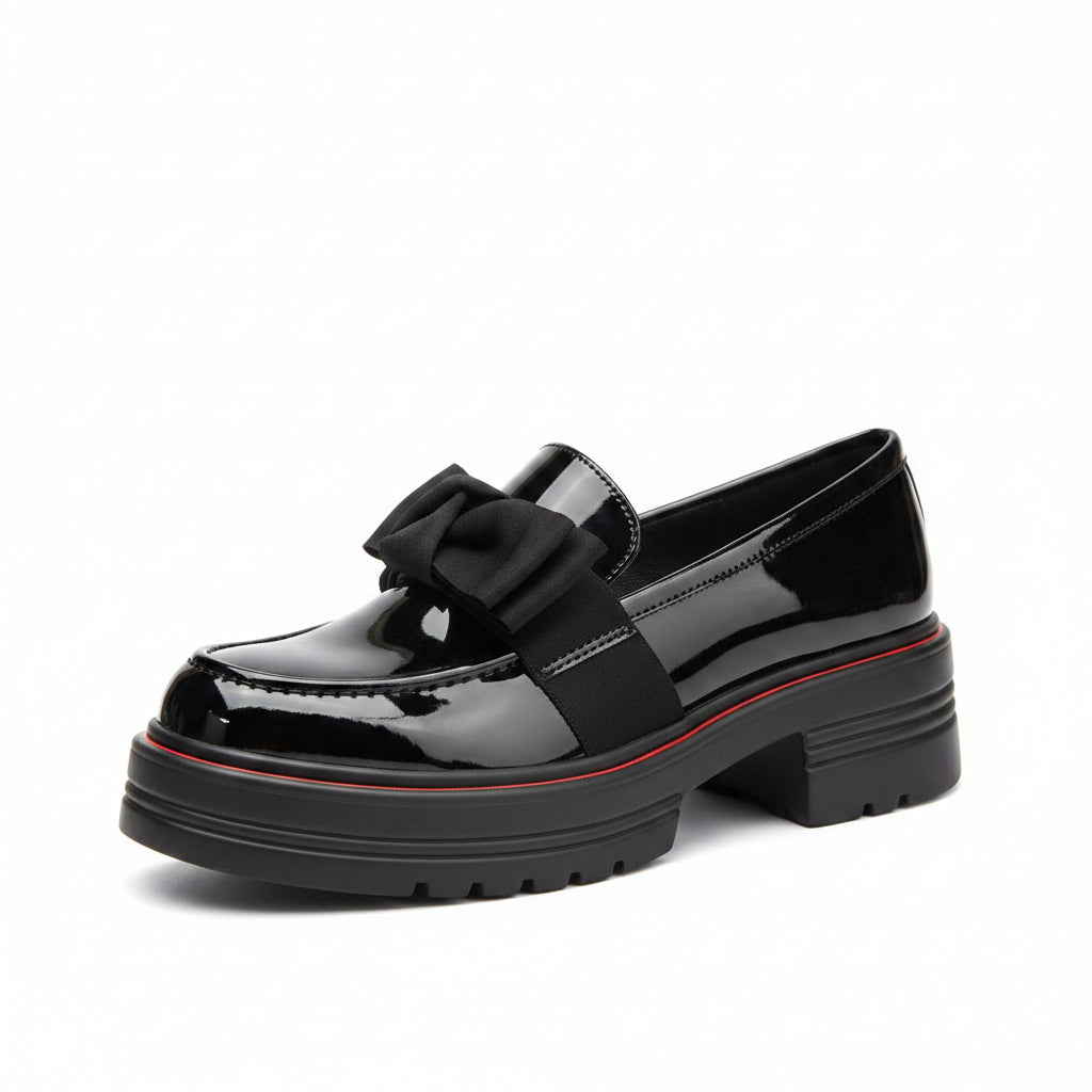 Round Toe Slip-On Versatile Loafer Shoe