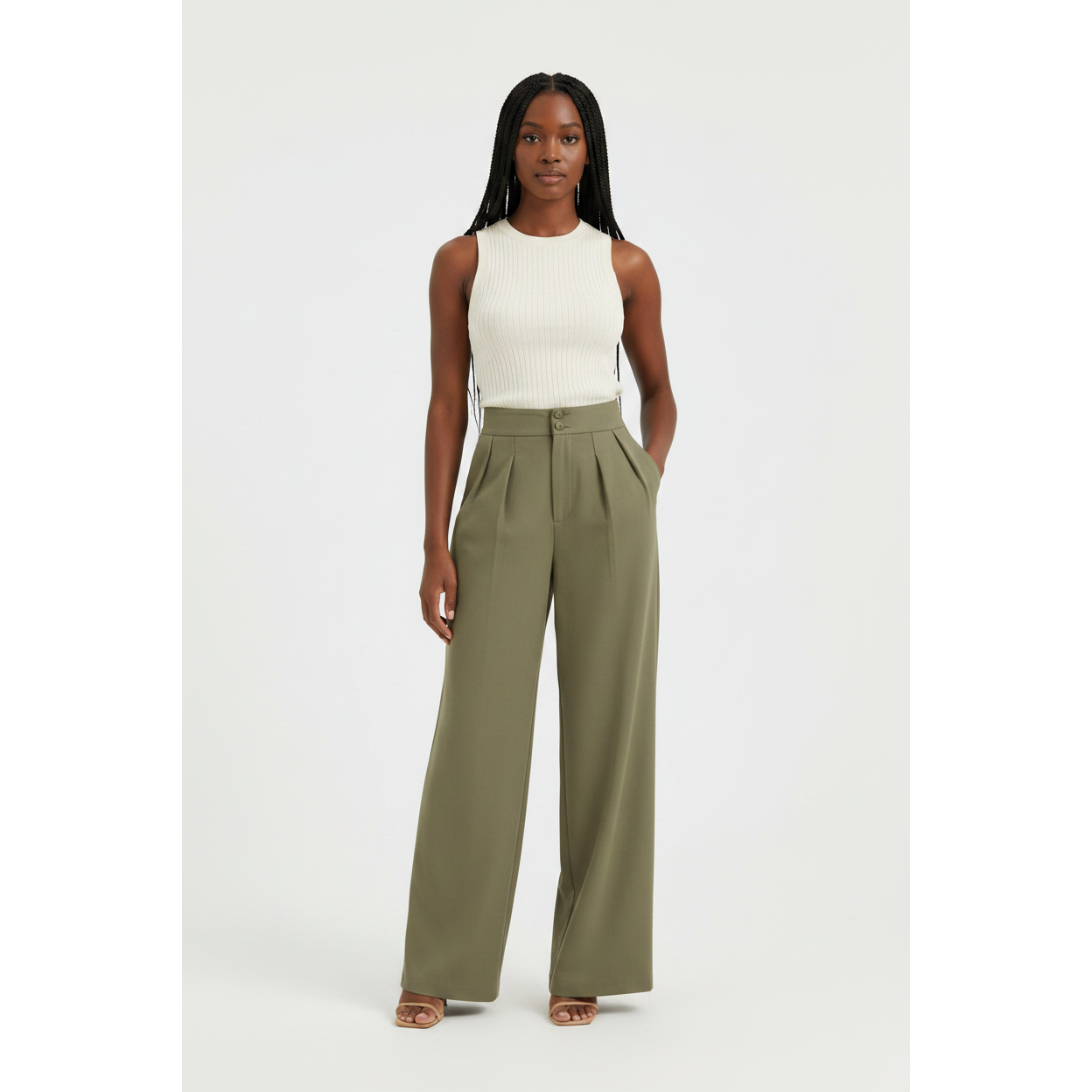 Flattering High-waisted design and a comfortable Palazzo Pants