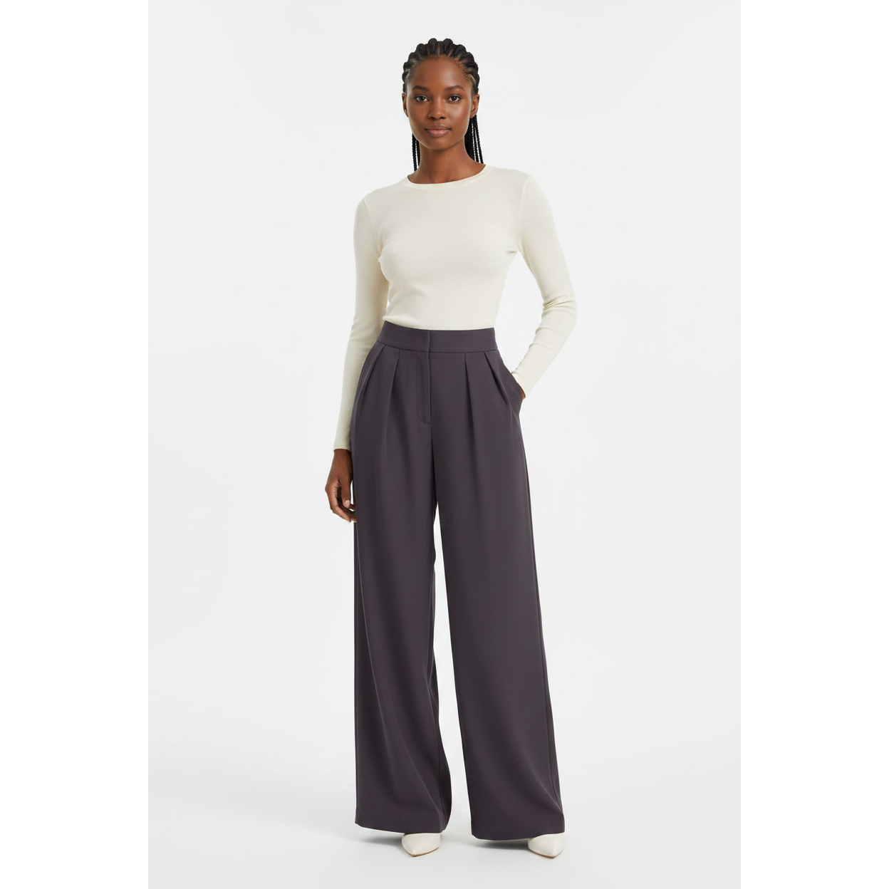 Flattering High-waisted design and a comfortable Palazzo Pants