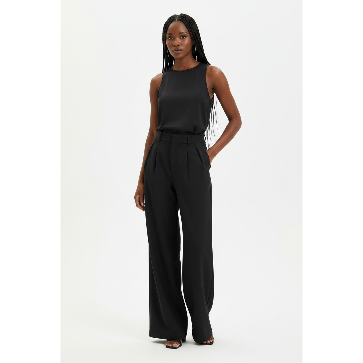 Flattering High-waisted design and a comfortable Palazzo Pants