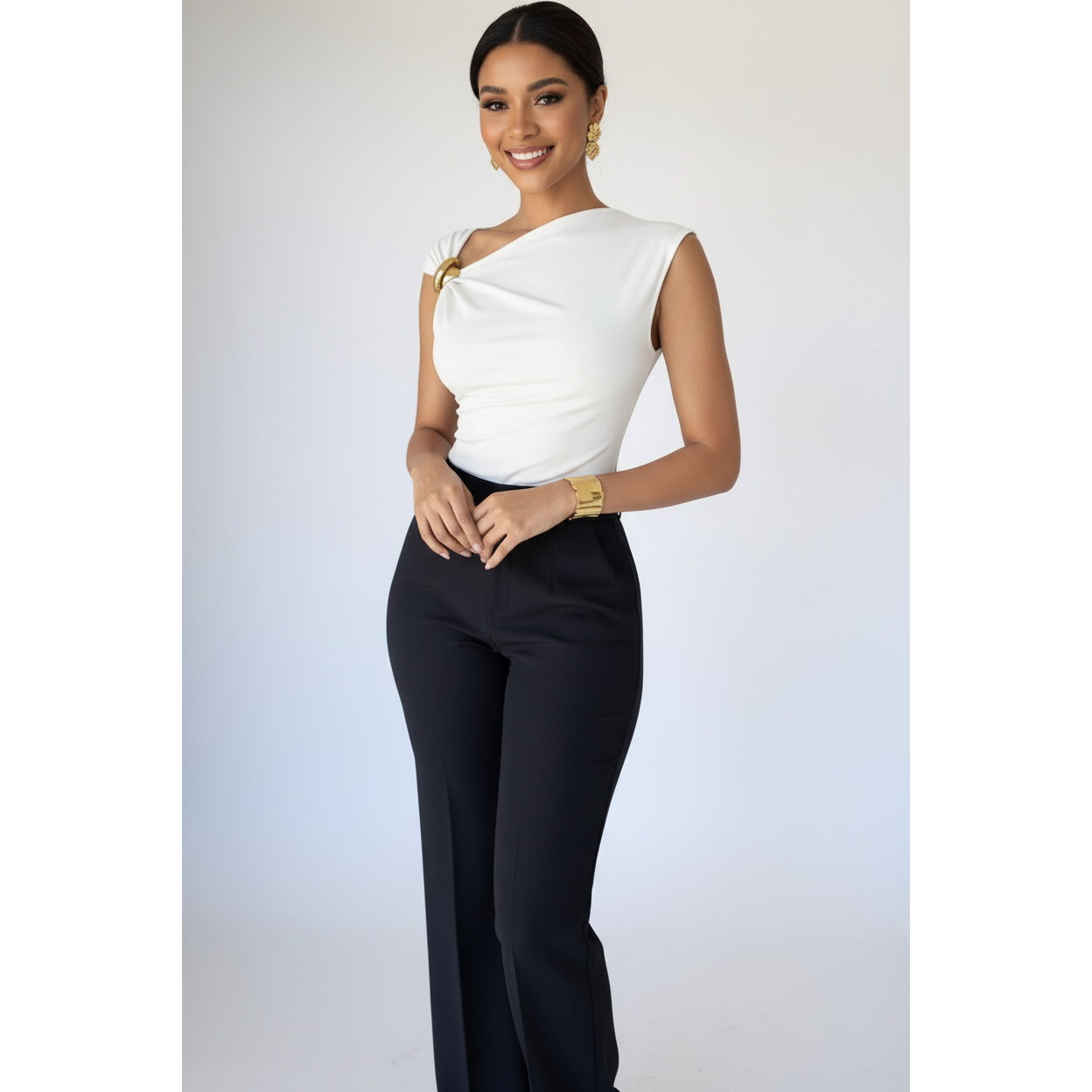 Women's Asymmetric Gold Ring Detail Sleeveless Top
