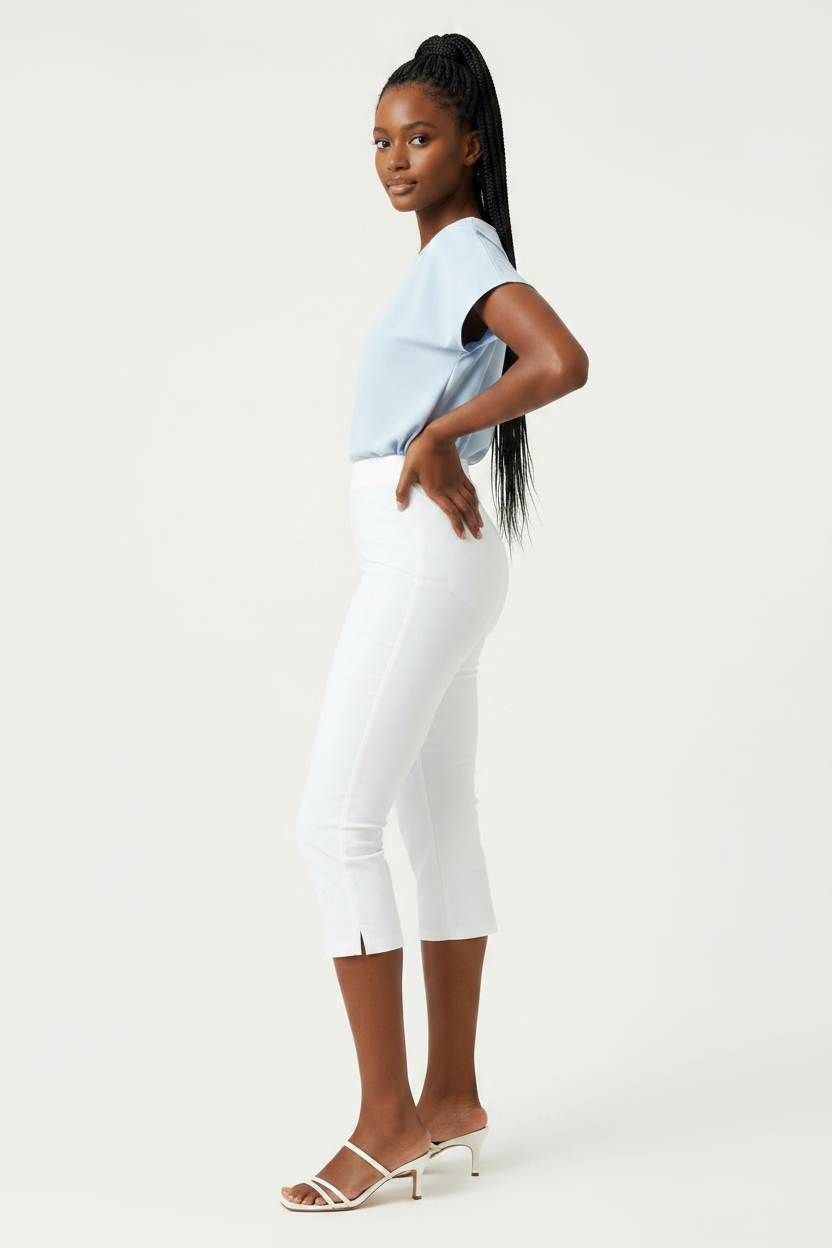 High-Waisted 3/4 Cropped Trousers – Tailored Wide-Leg Capri Pants