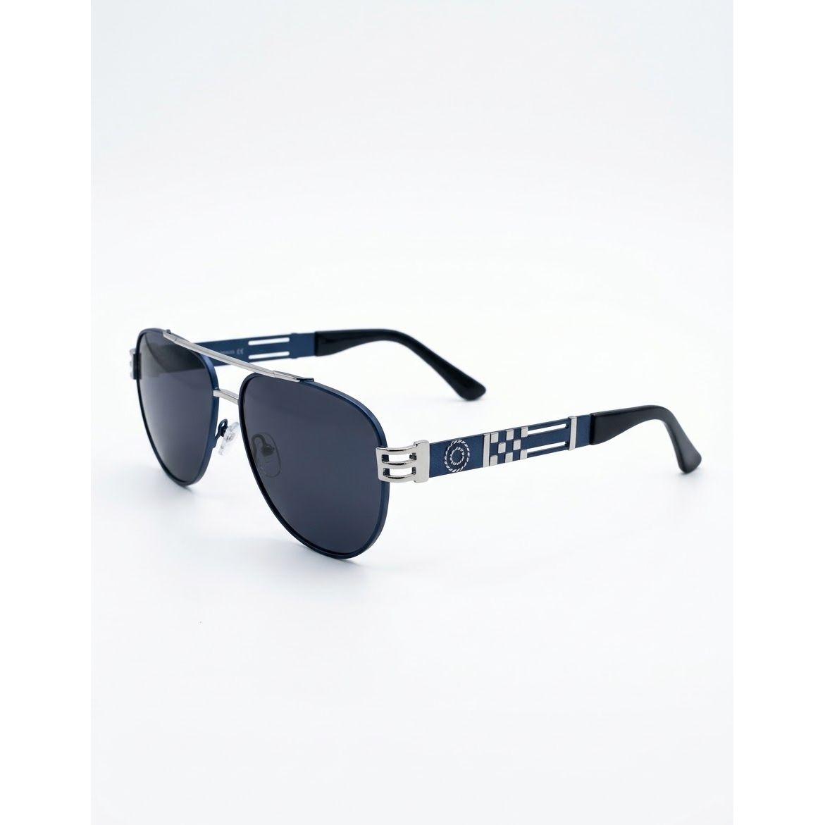 Gradient Lens Metal-Frame Aviator Sunglasses