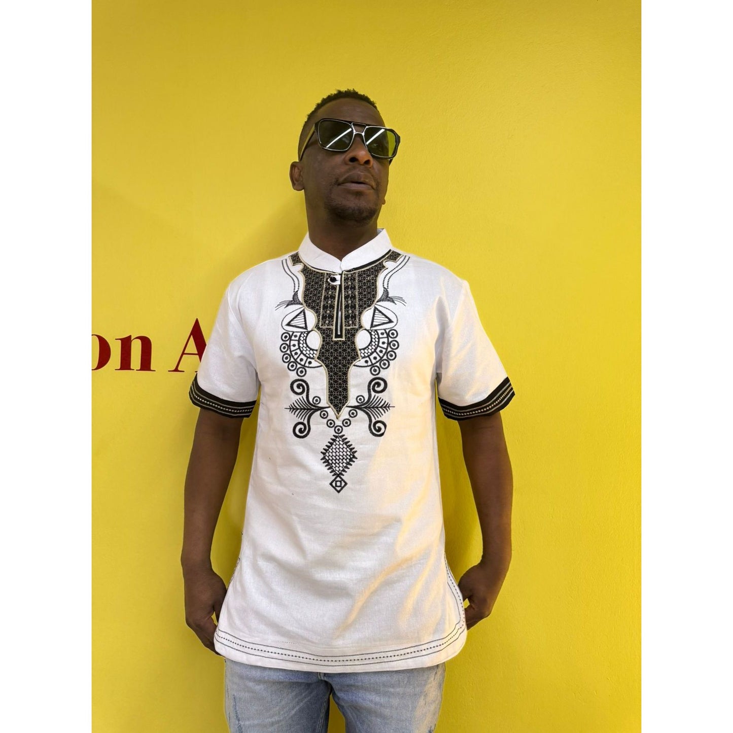 Mens African Vintage Embroidered T-Shirt