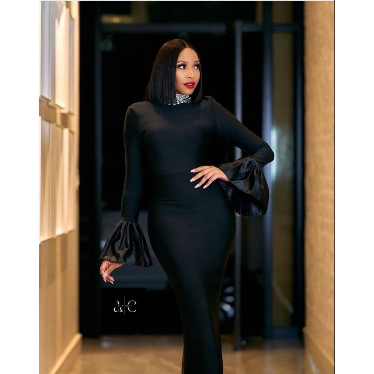 Mermaid Black Long Sleeves Prom Dress.