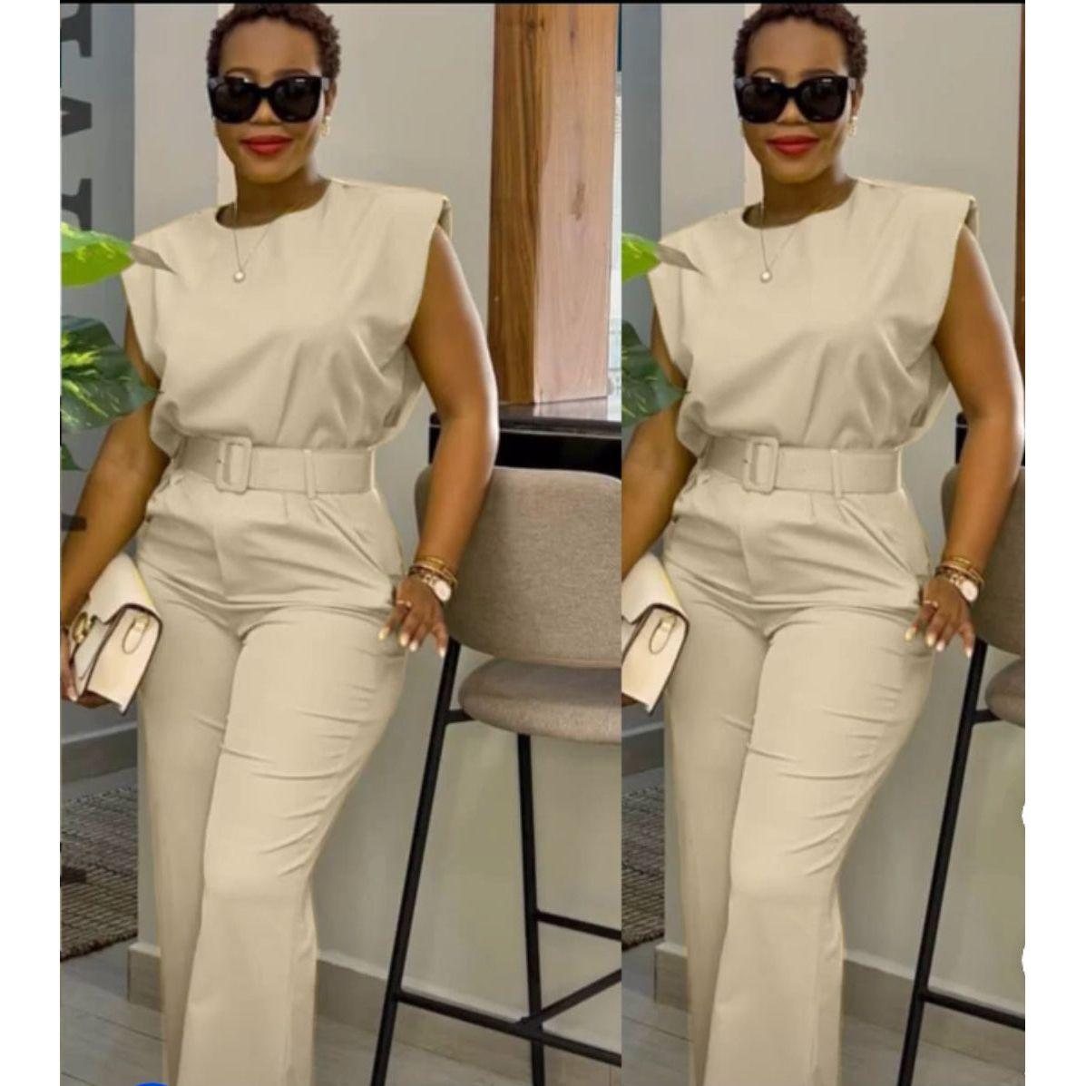 Sleeveless Round Neck Top & Trousers set.