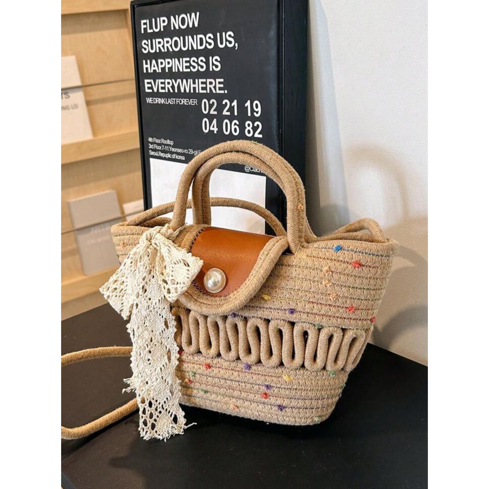 Cute Straw Décor colors handbag.