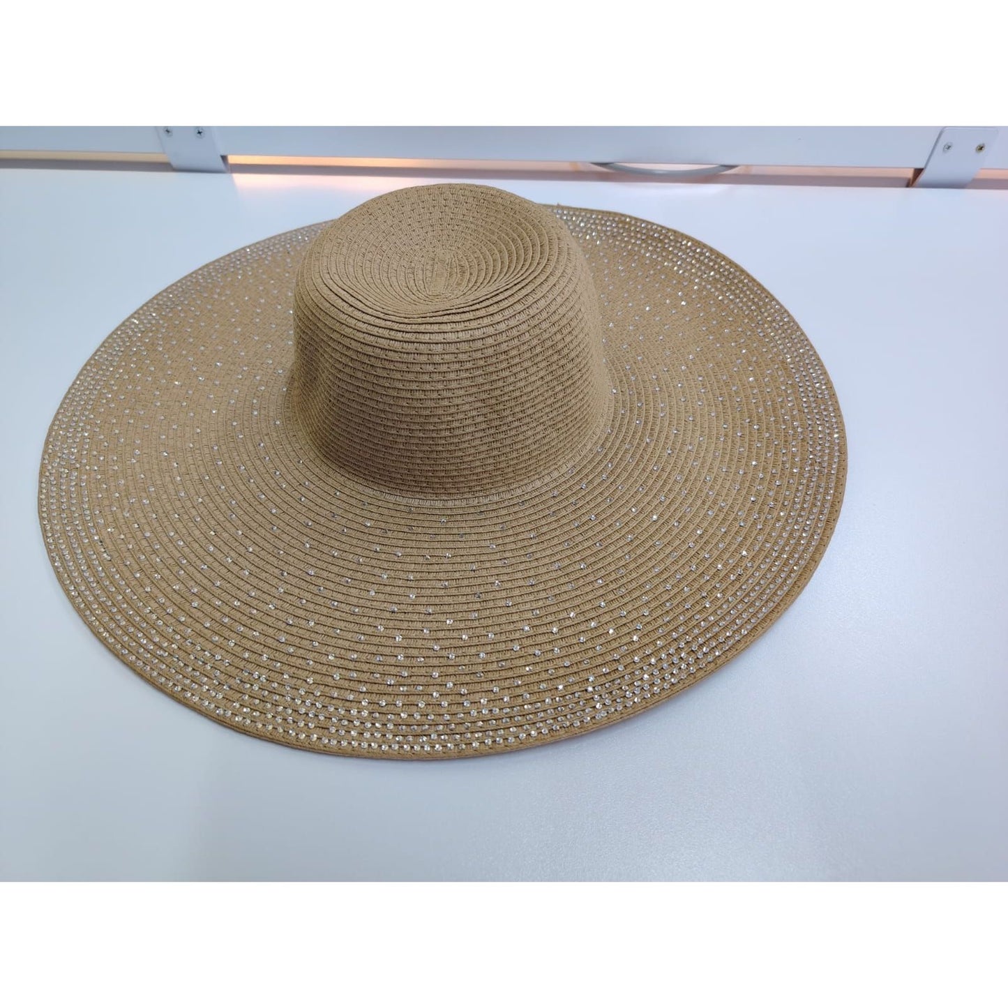 Diamond Pearls Decor Wide Brim Straw Hat