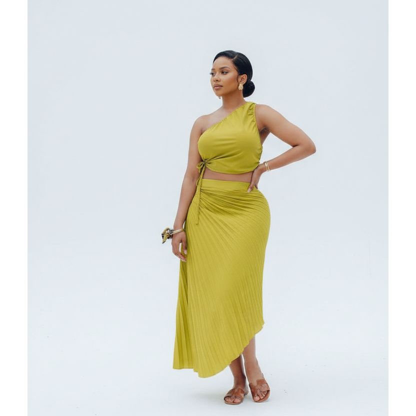 One Hand Two Piece Set