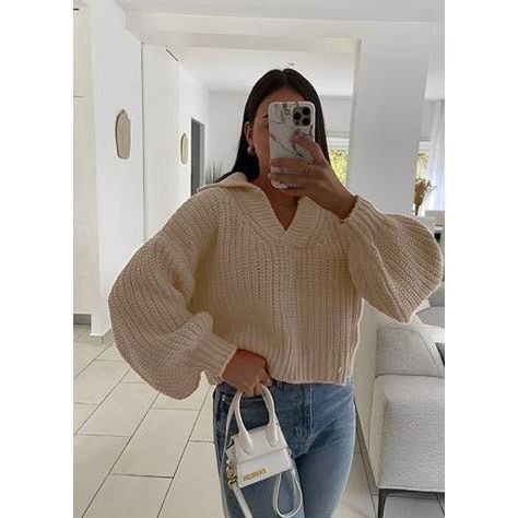 Knitted V-Neck Long Sleeve Top