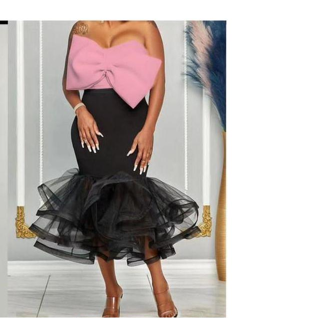 Bodycon Lace Skirt and Bowknot Top Set