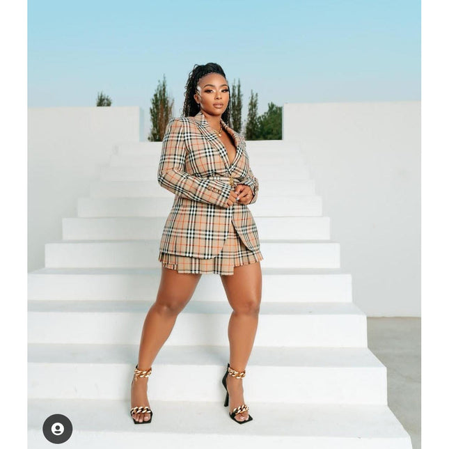 Plaid Mini Skirt and Blazer Set – YELLOW SUB TRADING