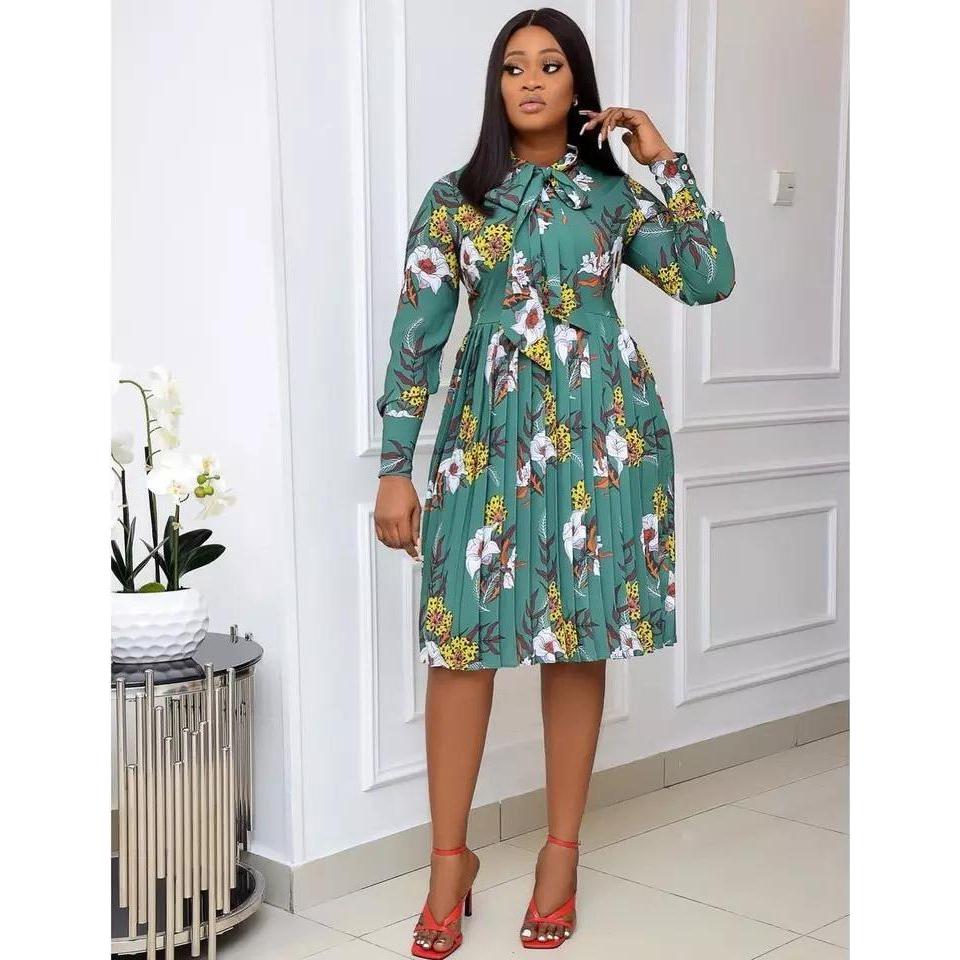 Floral Print Pleated Dress