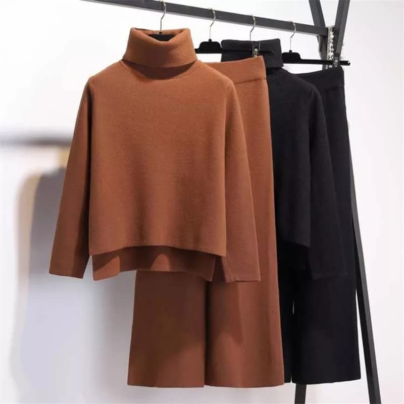 Palaza Pants & Turtleneck Sweater 