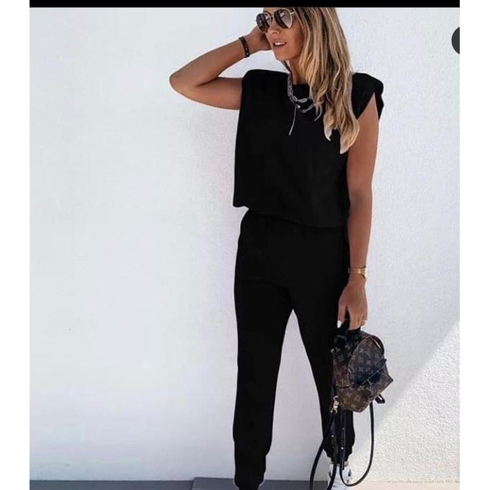 Sleeveless Top and Pants Set 