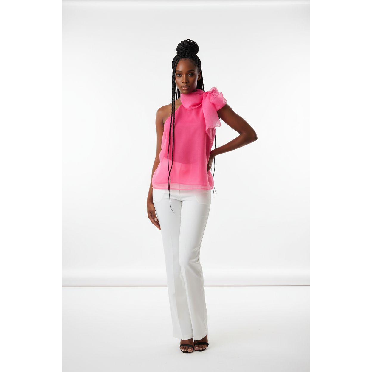 Sleeveless Bowtied Top