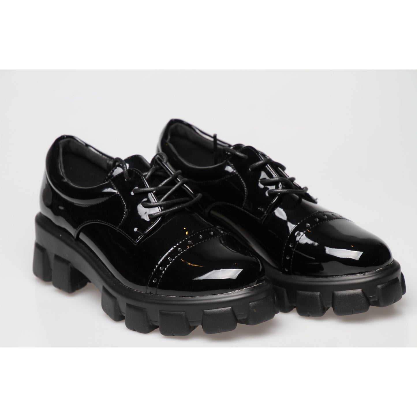 Lace Up Vintage Oxford Shoes