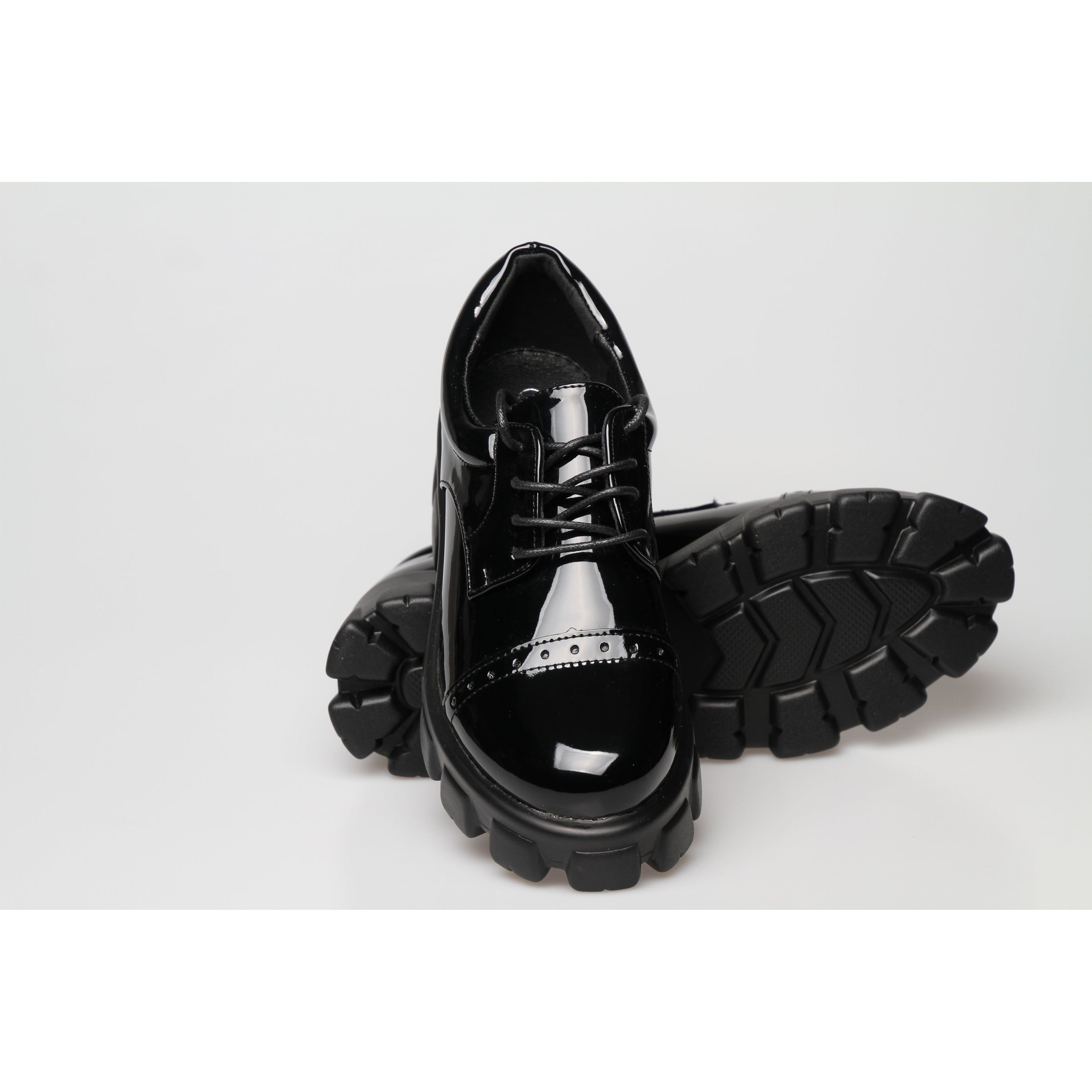 Lace Up Vintage Oxford Shoes