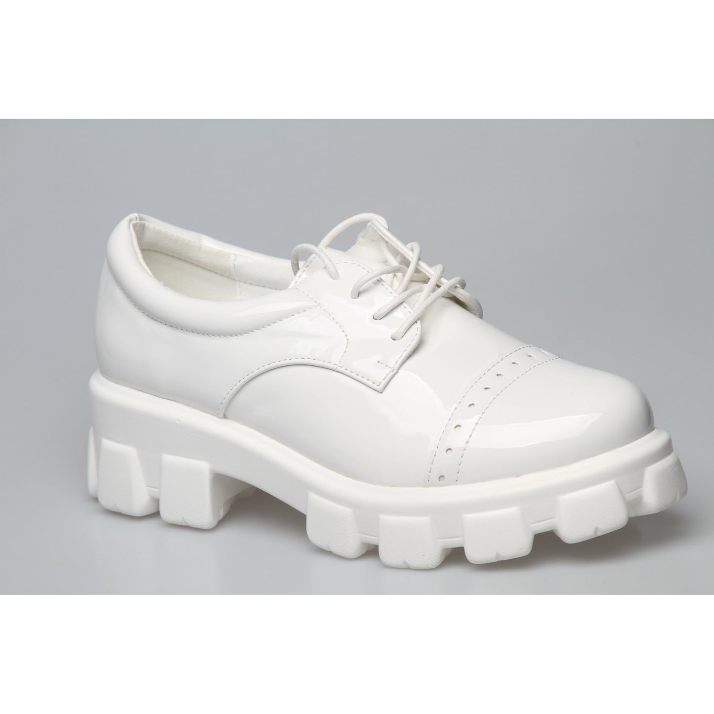 Lace Up Vintage Oxford Shoes