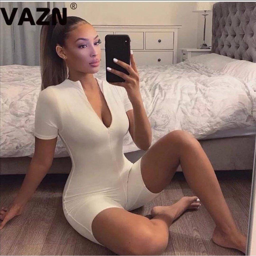 Short Zipper Bodycon Jumpsuit 