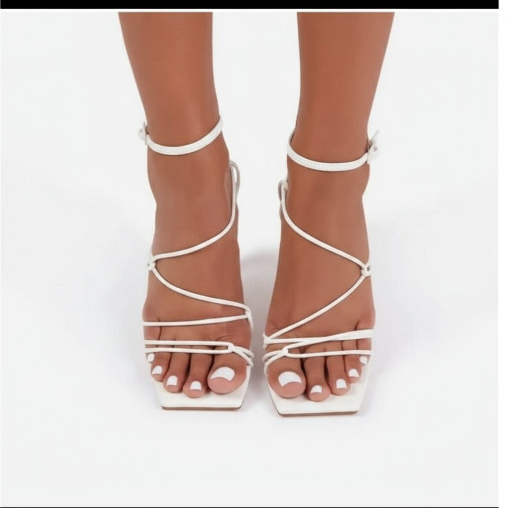 STRAPPY SQUARE TOE HEEL