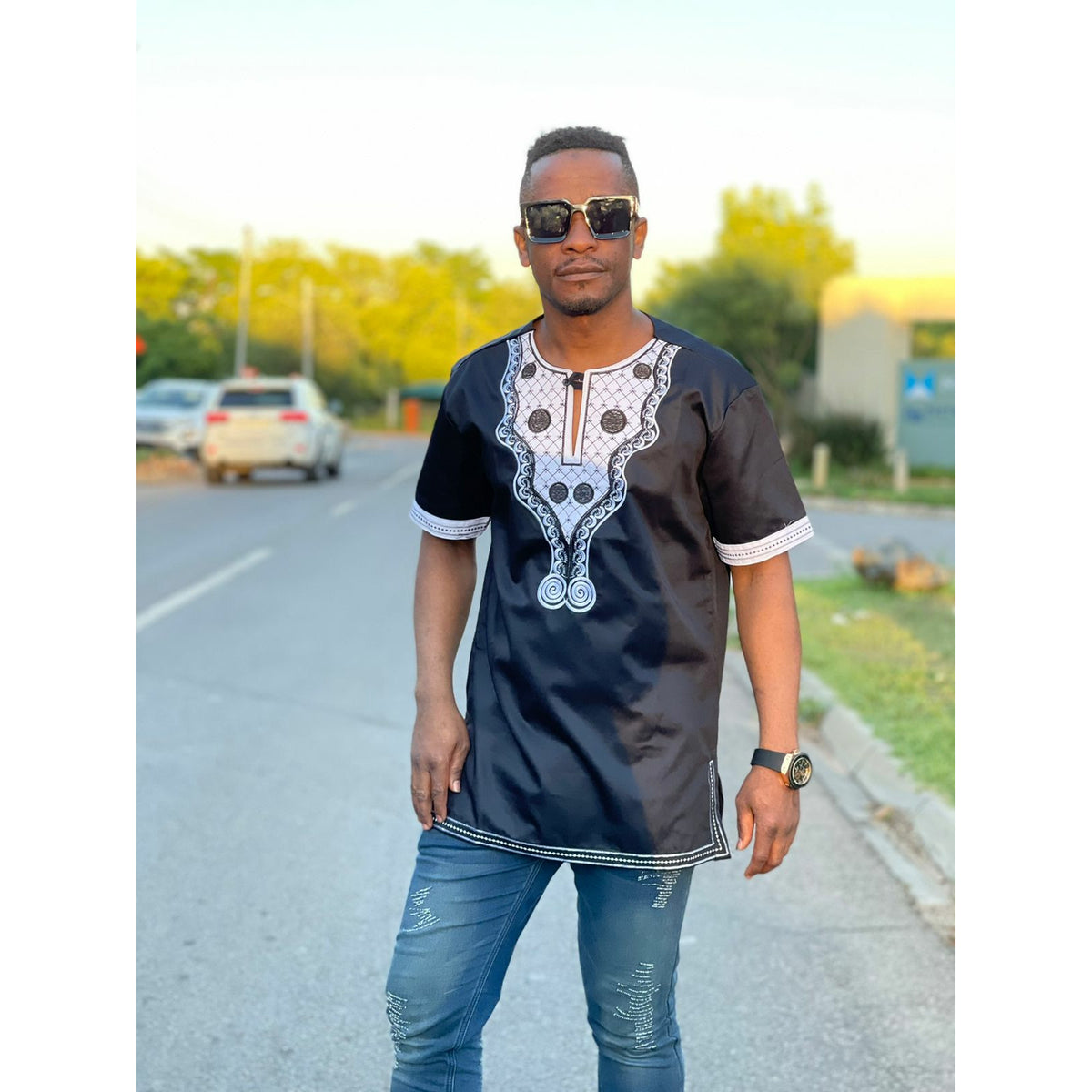 Mens African Vintage Embroidered T-Shirt