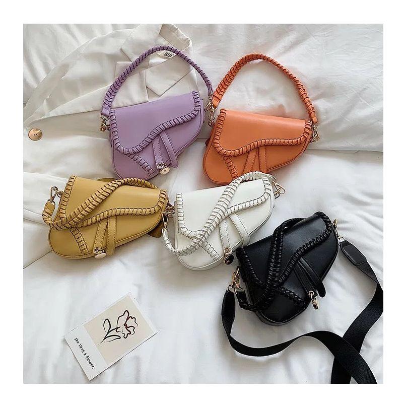 One Shoulder Handle Casual Bag