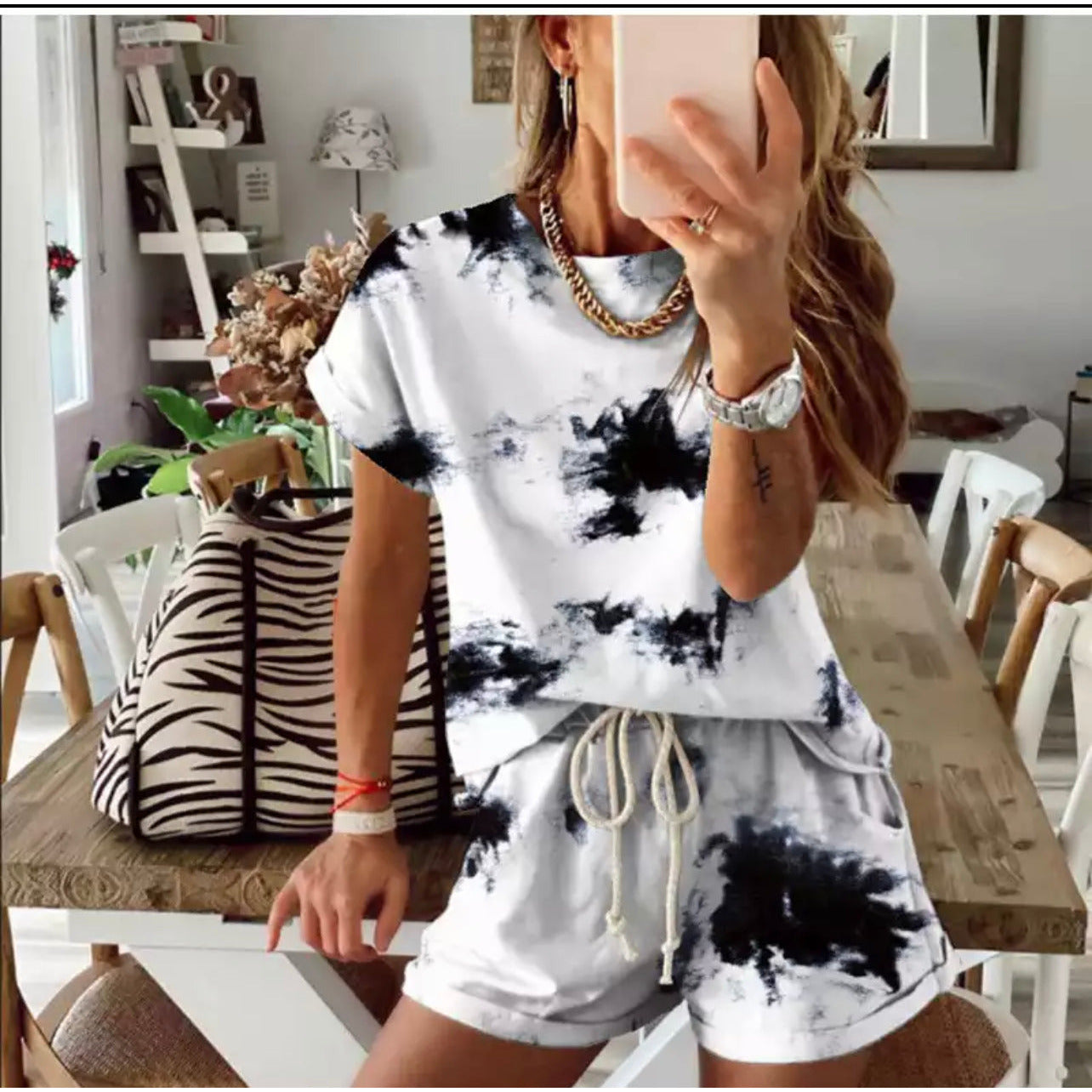 Tie dye outfit top and short pants 2 pcs set