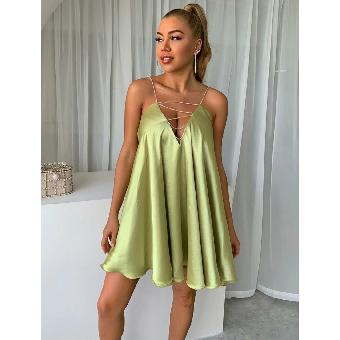 V Neck Chain Strap Backless Dress