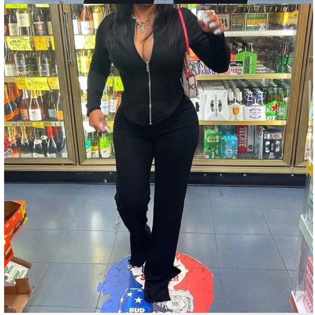 Cropped Zip Jacket + Boot-Cut Sweatpants Set.