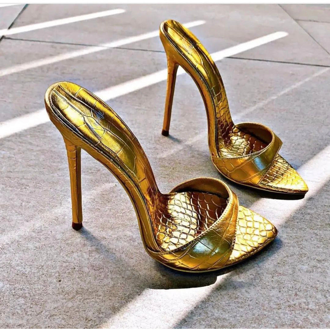 Open teo Gold slip On thin  high sandals