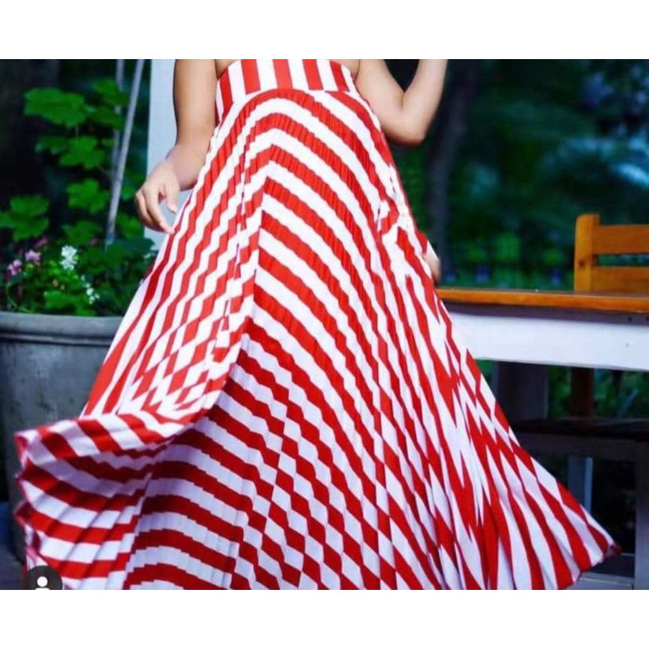 Pleated Long Skirt