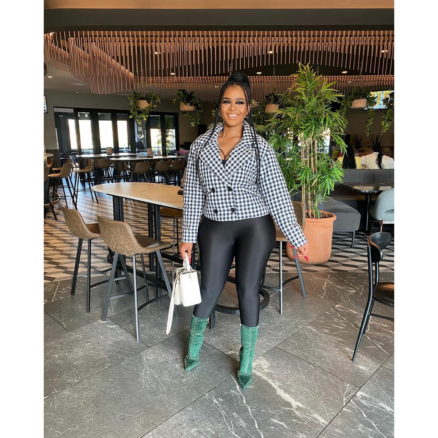 Button Detailed Scotched Cropped Coat